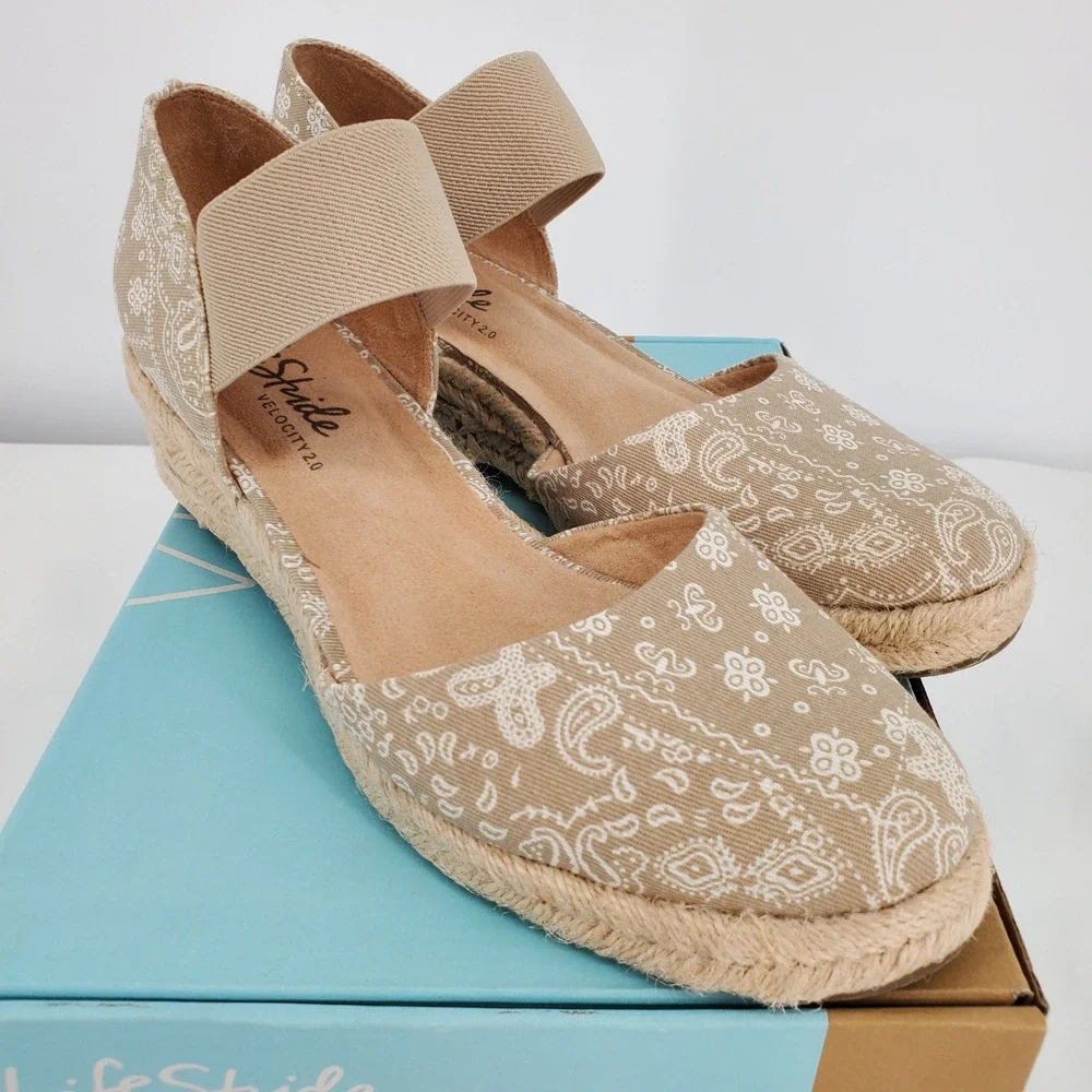 LifeStride Womens 9.5M Velocity 2.0 Kaylee Espadrille Wedge Sandal Khaki Stretch